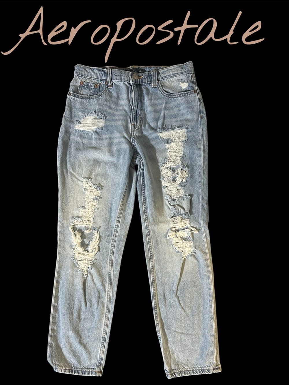 Aeropostale Light Wash Distressed Mom Jeans size 4